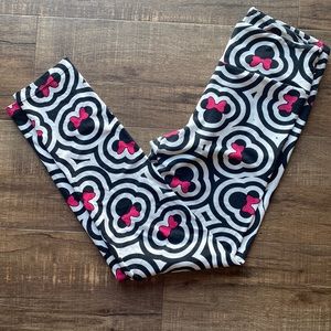 Lularoe Disney leggings